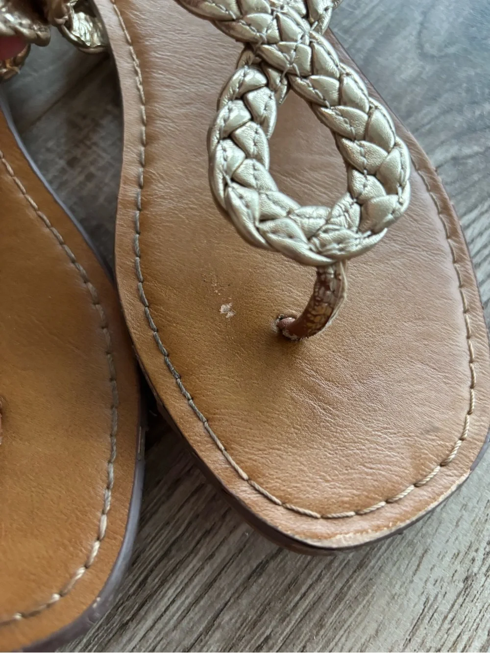 Girls' Braided Metallic Gold Toe-Loop Sandals
